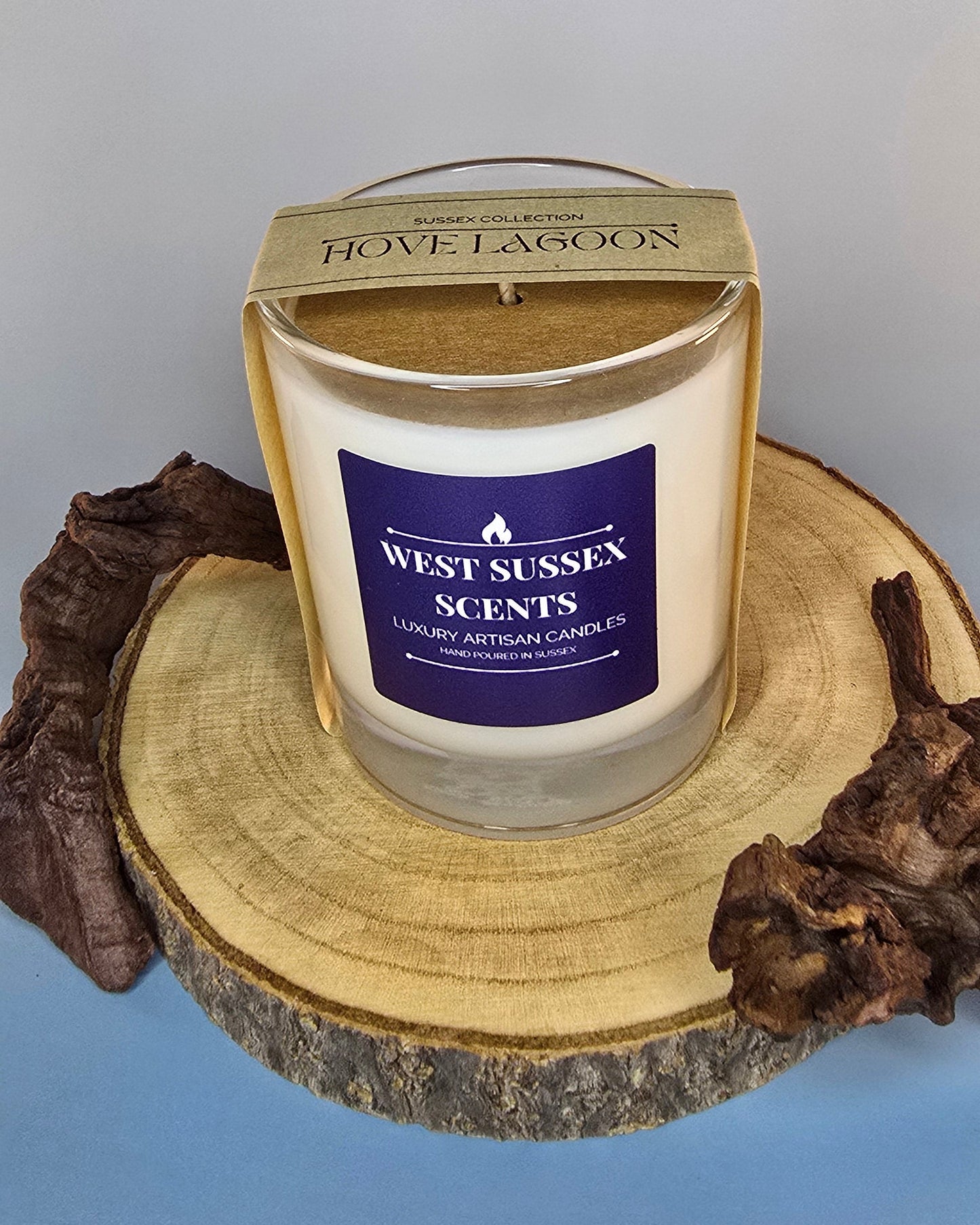 Hove Lagoon (Seaweed and Juniper) - Luxury Artisan Candle - 30cl